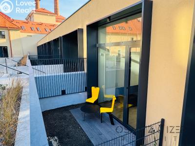 Rent apartment 2+KK Praha, Bělehradská č. 6