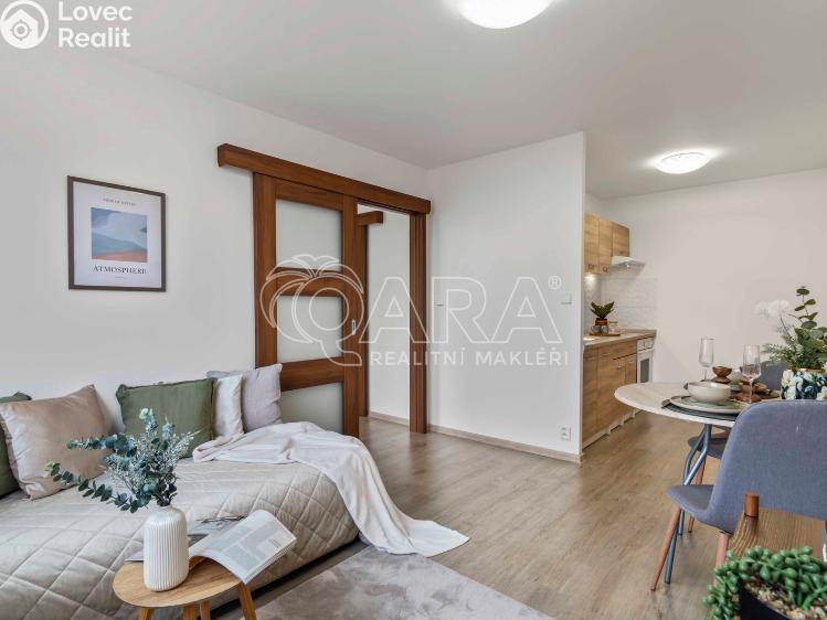 Продажа квартиры 2+KK Praha, Španielova 1263/13 č. 1