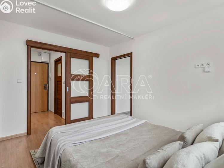 Продажа квартиры 2+KK Praha, Španielova 1263/13 č. 6