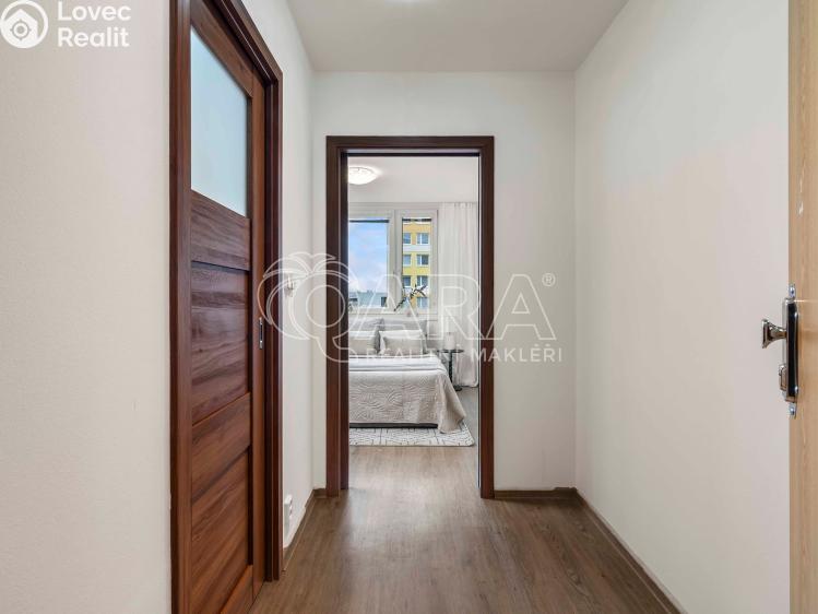 Продажа квартиры 2+KK Praha, Španielova 1263/13 č. 9