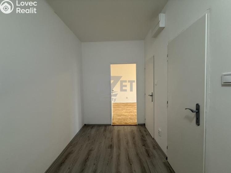 Rent apartment 1+1 Karviná, Sovova č. 7