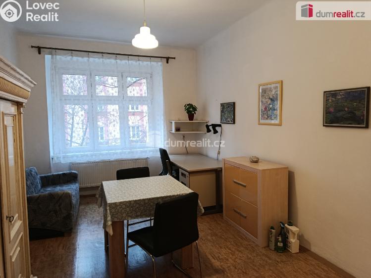 Pronájem bytu 1+KK Praha 7, Na Maninách č. 2