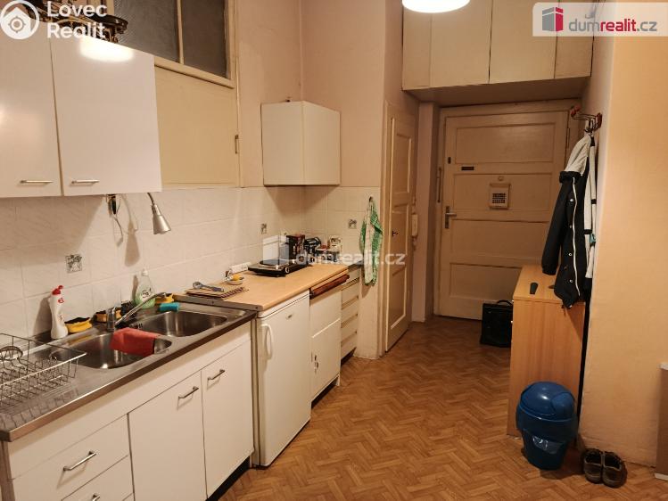 Pronájem bytu 1+KK Praha 7, Na Maninách č. 7