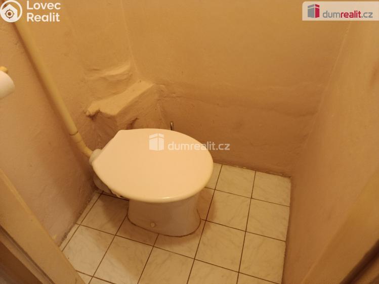 Pronájem bytu 1+KK Praha 7, Na Maninách č. 11