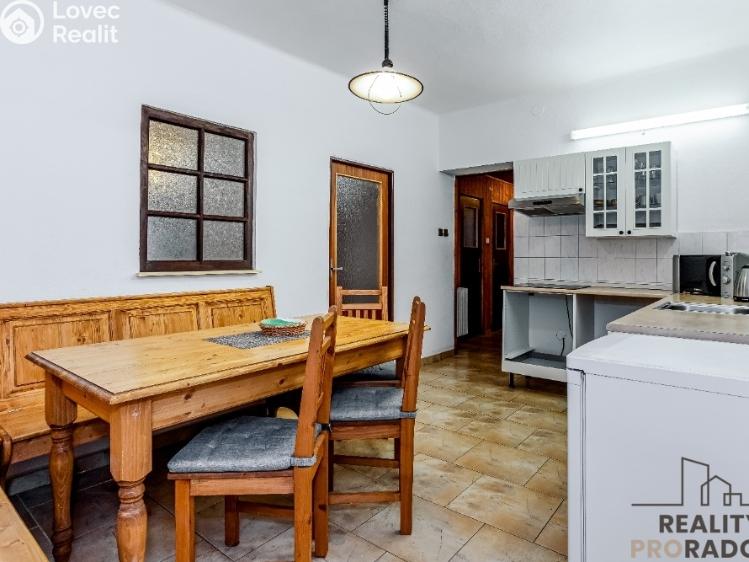 Sale hotel Chlum u Třeboně, Hejtmanská hráz č. 5