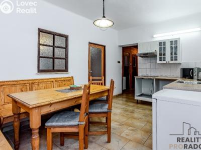 Sale hotel Chlum u Třeboně, Hejtmanská hráz č. 5