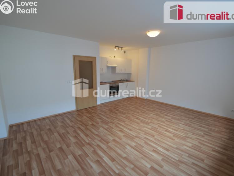 Pronájem bytu 1+KK Praha 12, Vorařská č. 2