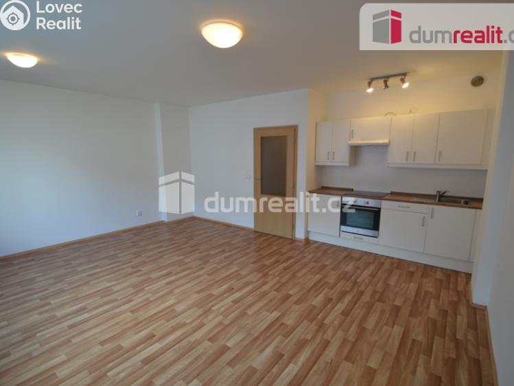 Pronájem bytu 1+KK Praha 12, Vorařská č. 4