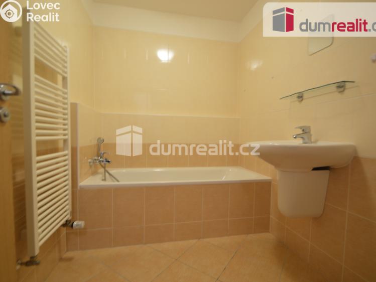 Pronájem bytu 1+KK Praha 12, Vorařská č. 5