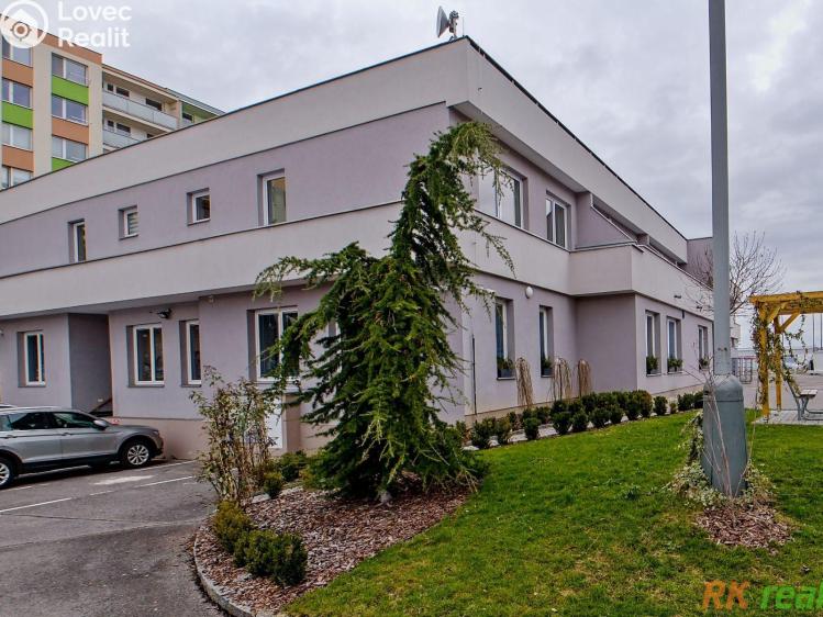 Pronájem bytu 2+KK Praha, Klokotská 693/9 č. 2