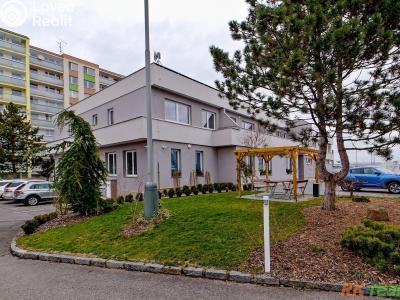 Pronájem bytu 2+KK Praha, Klokotská č. 1