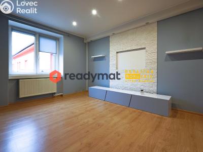 Аренда квартиры 2+1 Dubňany, Nám. 15.dubna č. 4