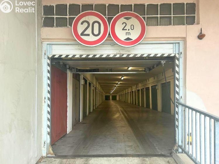 Prodej garáže Kladno, Americká 1194 č. 6