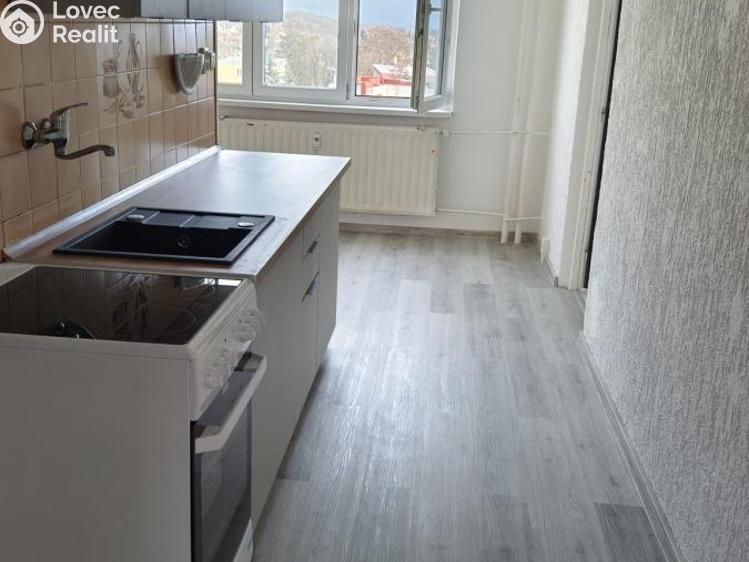 Pronájem bytu 4+1 Jirkov, Studentská 1268 č. 1