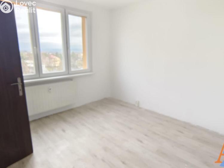 Pronájem bytu 4+1 Jirkov, Studentská 1268 č. 6