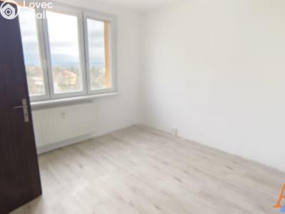 Pronájem bytu 4+1 Jirkov, Studentská 1268 č. 6