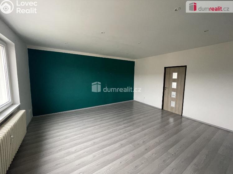 Pronájem bytu 3+1 Mníšek pod Brdy, Jana Šťastného č. 15