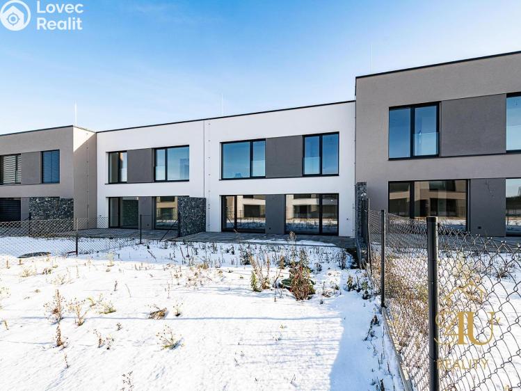 Prodej rodinného domu Květnice, Kostivalová 747 č. 30