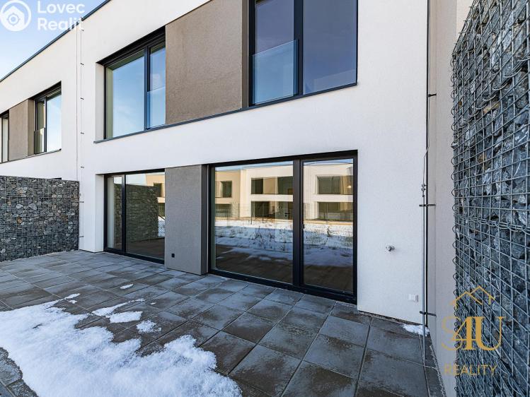 Prodej rodinného domu Květnice, Kostivalová 747 č. 1