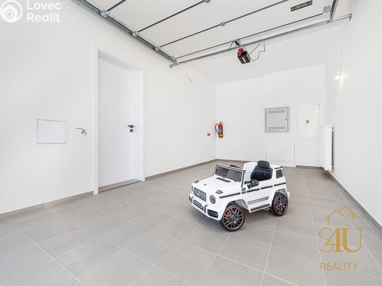 Prodej rodinného domu Květnice, Kostivalová 747 č. 29