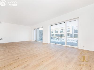 Продажа семейного дома Květnice, Kostivalová 747 č. 5