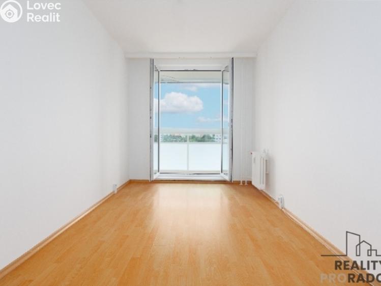 Pronájem bytu 3+1 Praha, Vybíralova č. 2