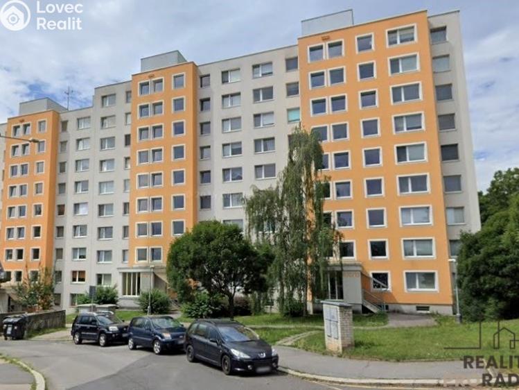 Pronájem bytu 3+1 Praha, Vybíralova č. 13