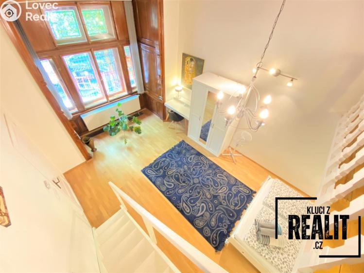 Pronájem bytu 1+1 Praha, Újezd 402/33 č. 9