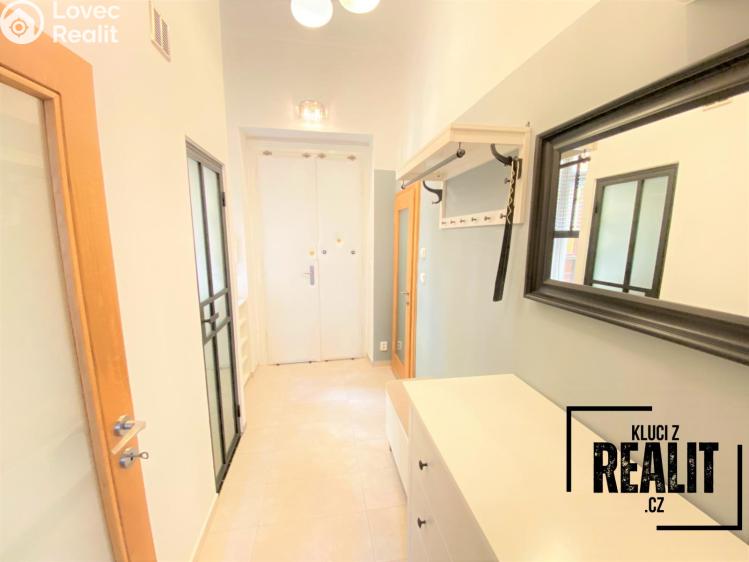 Pronájem bytu 1+1 Praha, Újezd 402/33 č. 11