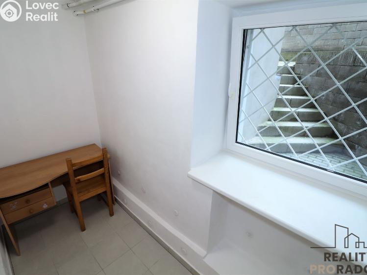 Pronájem bytu 3+1 Brno, Vranovská 325/6 č. 12