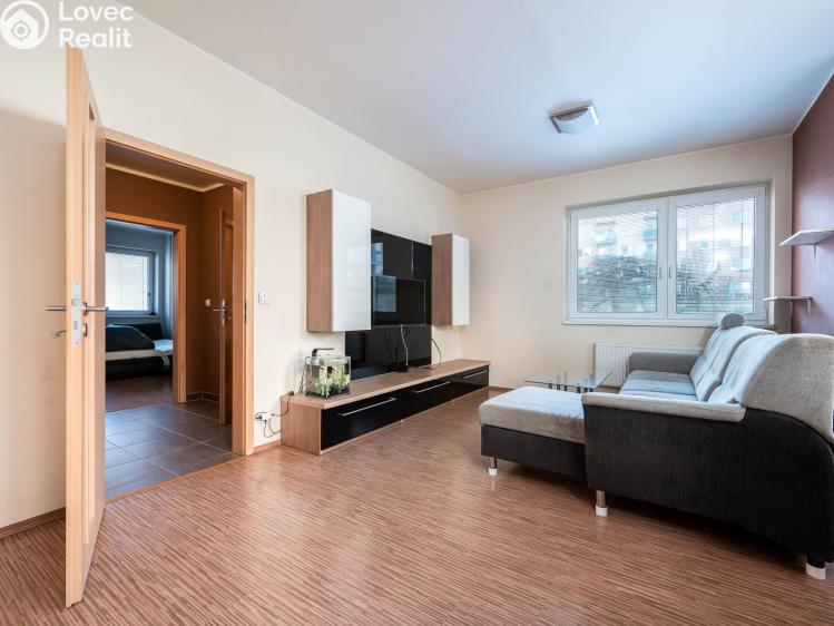 Prodej bytu 2+KK Pardubice, Jozefa Gabčíka 354 č. 4