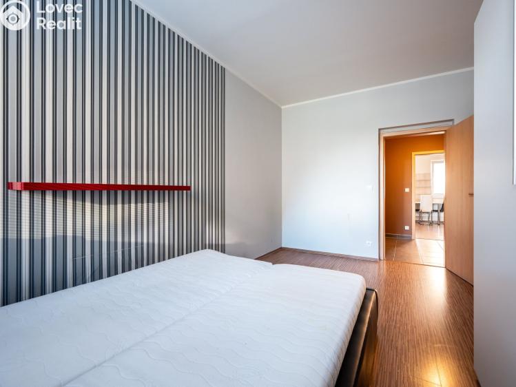 Prodej bytu 2+KK Pardubice, Jozefa Gabčíka 354 č. 8