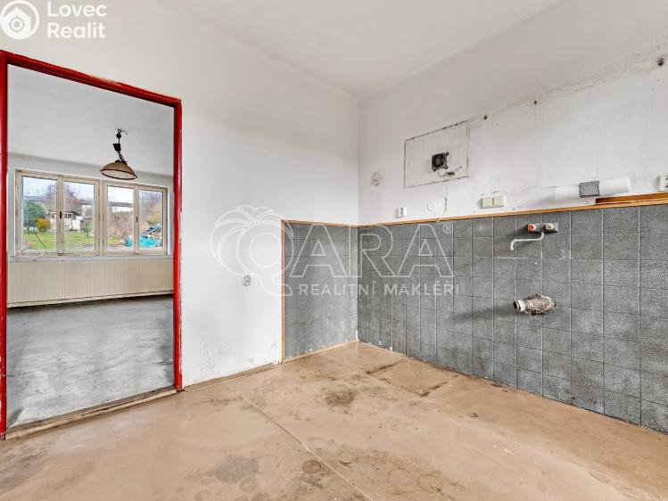 Prodej rodinného domu Nečtiny č. 25