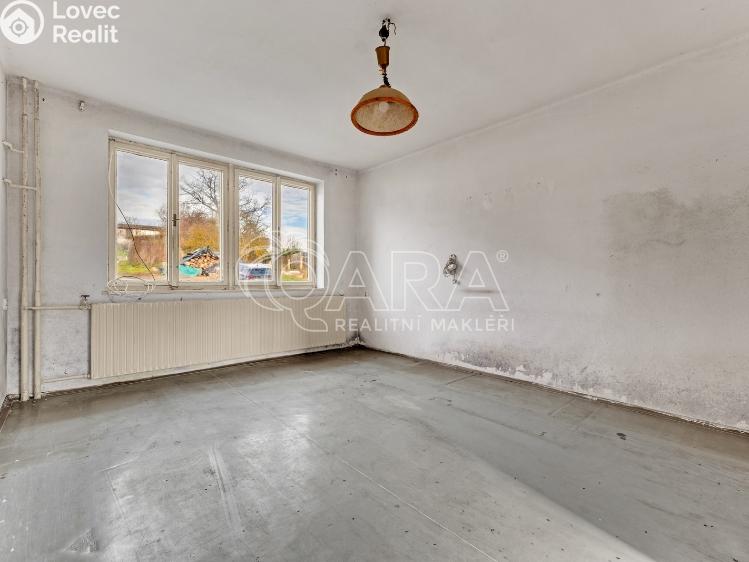 Prodej rodinného domu Nečtiny č. 6