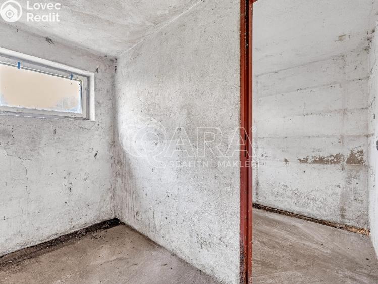 Prodej rodinného domu Nečtiny č. 34