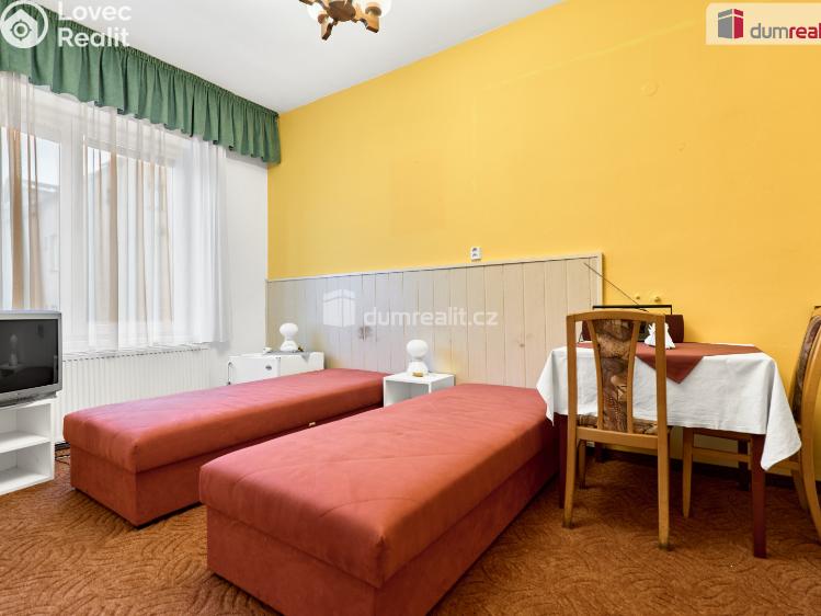 Продаж сімейного будинку Karlovy Vary, Dlouhá č. 2