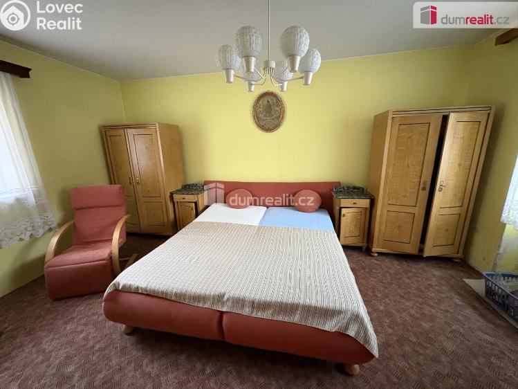 Продажа семейного дома Štěkeň, Klostermannova č. 7