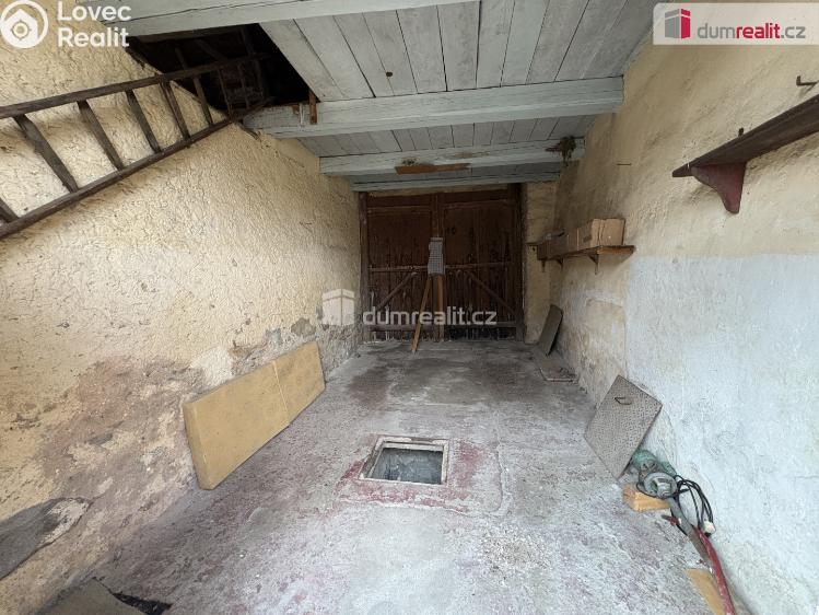 Продажа семейного дома Štěkeň, Klostermannova č. 11