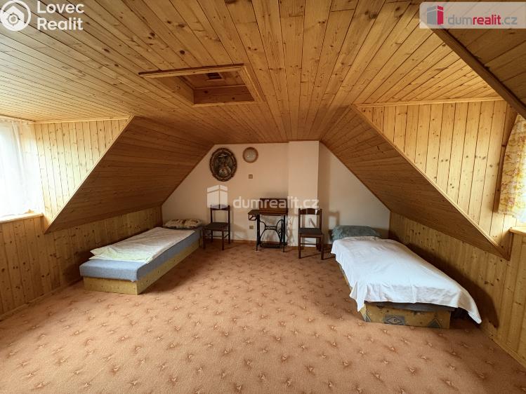 Продажа семейного дома Štěkeň, Klostermannova č. 15