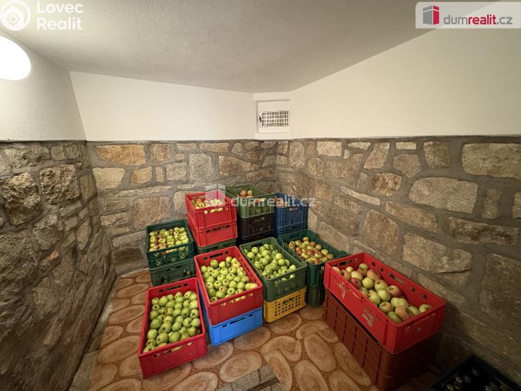 Продажа семейного дома Štěkeň, Klostermannova č. 17