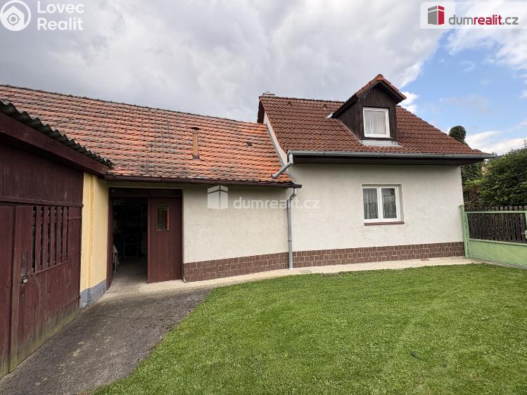 Продажа семейного дома Štěkeň, Klostermannova č. 20