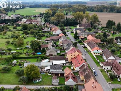 Продажа семейного дома Štěkeň, Klostermannova č. 4