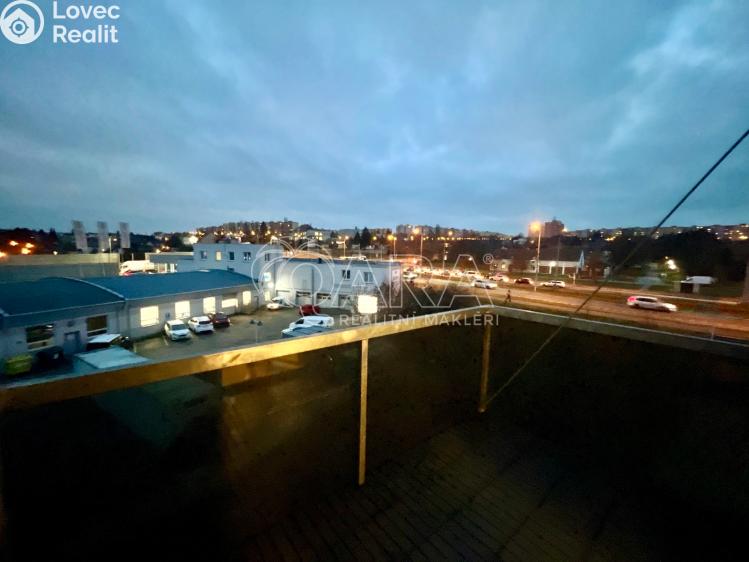 Pronájem bytu 2+KK Plzeň, U Velkého rybníka 2285/46 č. 8