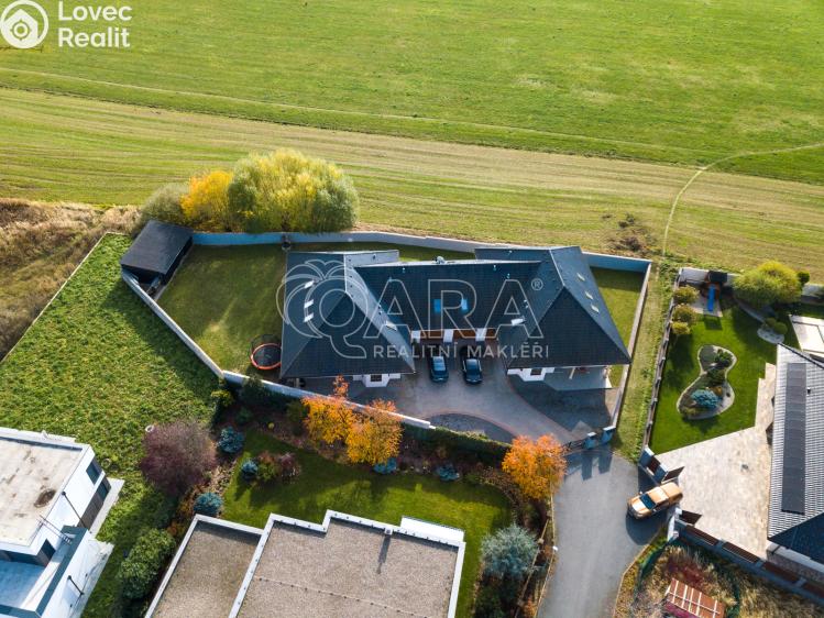 Prodej rodinného domu Jesenice, Papoušková 1344 č. 3