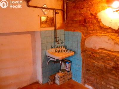 Pronájem garáže Znojmo, Palliardiho č. 4