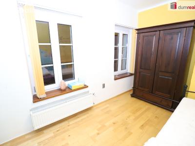 Pronájem bytu 3+1 Cheb, Hradební č. 2