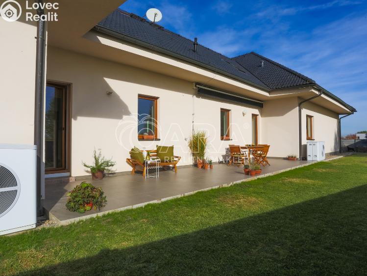 Prodej rodinného domu Jesenice, Papoušková 1344 č. 6