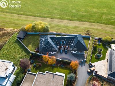 Prodej rodinného domu Jesenice, Papoušková 1344 č. 3