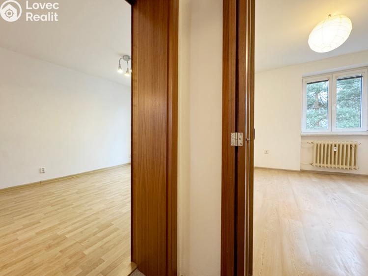 Pronájem bytu 4+1 Kladno, Sportovců 3027 č. 6