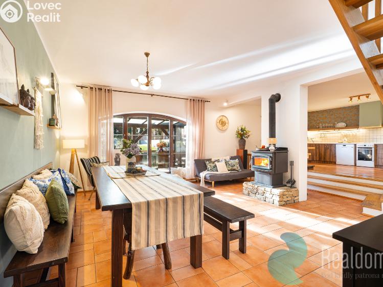 Prodej ubytovacího zařízení Kestřany č. 4